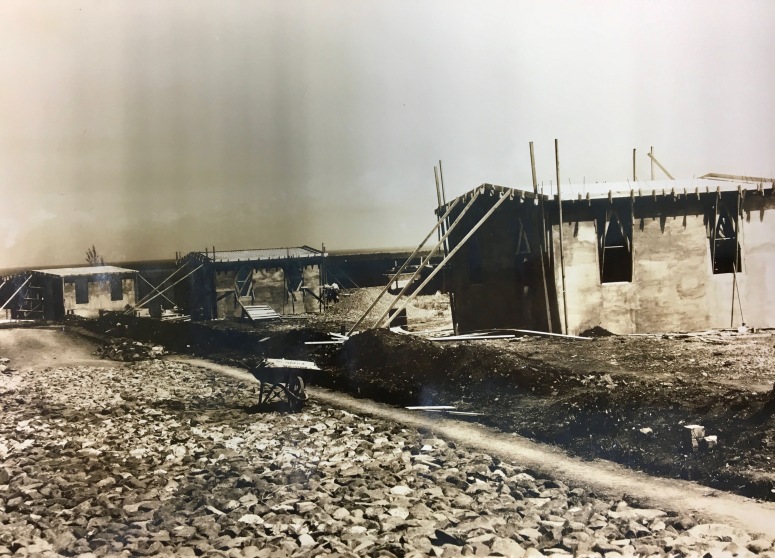 Construcción de casas en el barrio real de Patillas. 1938